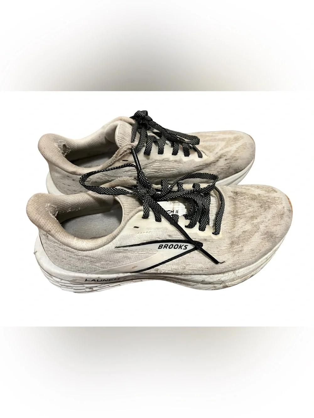 Brooks Launch II White/Gray Size 6